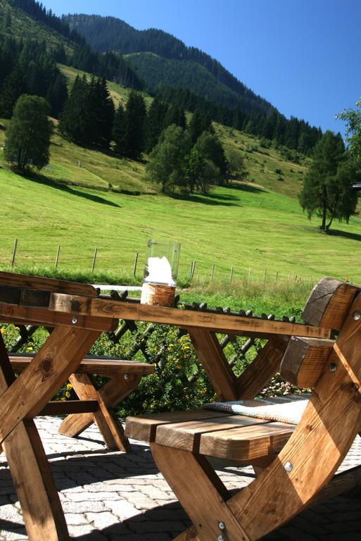 Pension Enzian Saalbach-Hinterglemm Exteriör bild