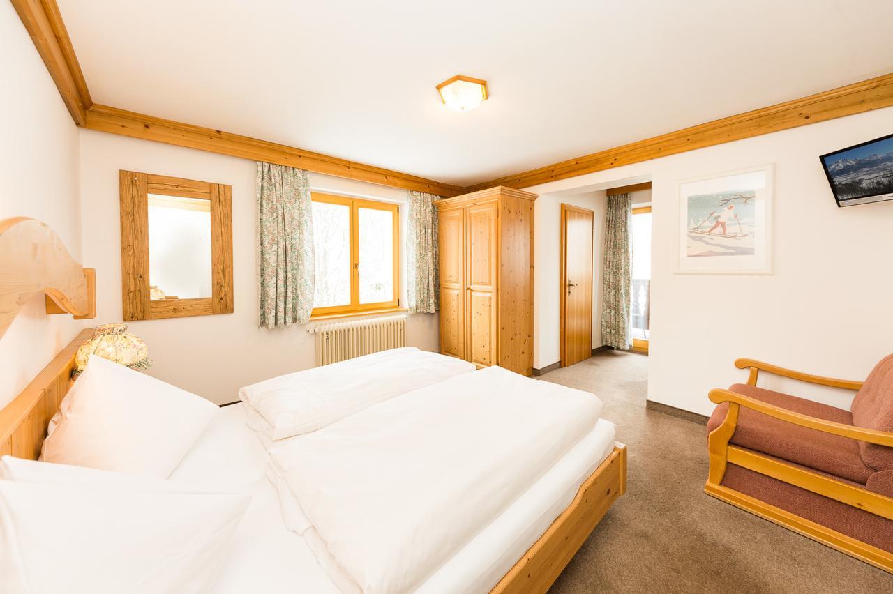 Pension Enzian Saalbach-Hinterglemm Exteriör bild